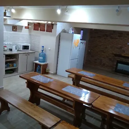 Hostel Avino Apart -